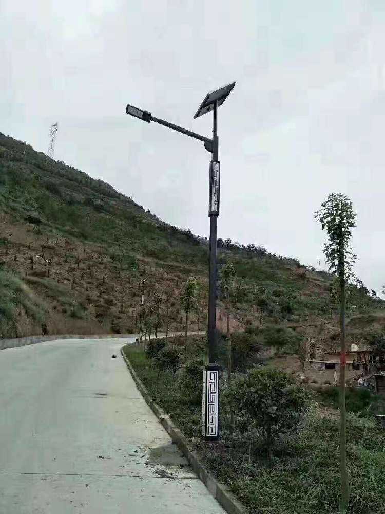 南宁市仿古太阳能路灯